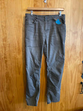 Load image into Gallery viewer, Size 34 Prana Men&#39;s Pants

