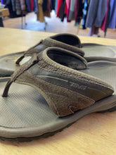 Load image into Gallery viewer, Teva Flip Flops
