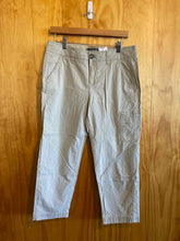 Load image into Gallery viewer, Size 8 Eddie Bauer Khaki Women's Pants

