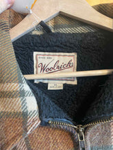 Load image into Gallery viewer, Size XL Woolrich Misc. Men&#39;s Jacket
