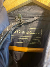Load image into Gallery viewer, Women Size Medium Eddie Bauer Purple Women's Jacket
