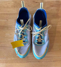 Load image into Gallery viewer, Women's Shoe Size 8 Nike White Running Shoes
