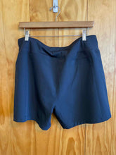 Load image into Gallery viewer, Size XL Free Country Black Women's Shorts
