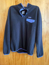 Load image into Gallery viewer, Size Large Patagonia Black Women's Fleece Sweatshirt
