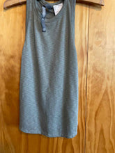 Load image into Gallery viewer, Size S Vuori Green Women's Tank Top
