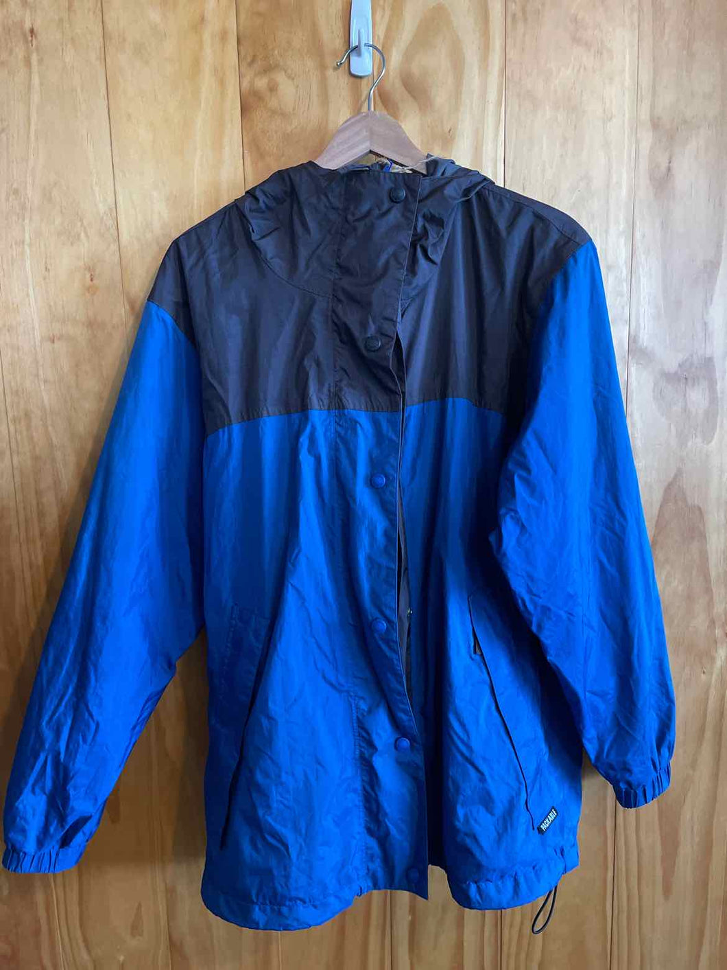 Size Large Cabelas Men's Rain Jacket