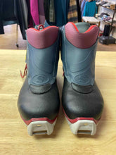 Load image into Gallery viewer, Salomon Cross Country Ski Boots
