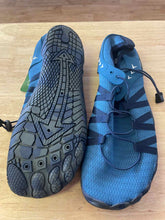 Load image into Gallery viewer, 46 Hike Footwear Men's Water Shoes
