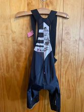 Load image into Gallery viewer, Mens Size Unknown Assos Cycling
