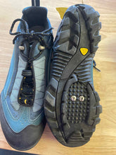 Load image into Gallery viewer, Women's Shoe Size 9.5 Nike Teal Cycling Shoes

