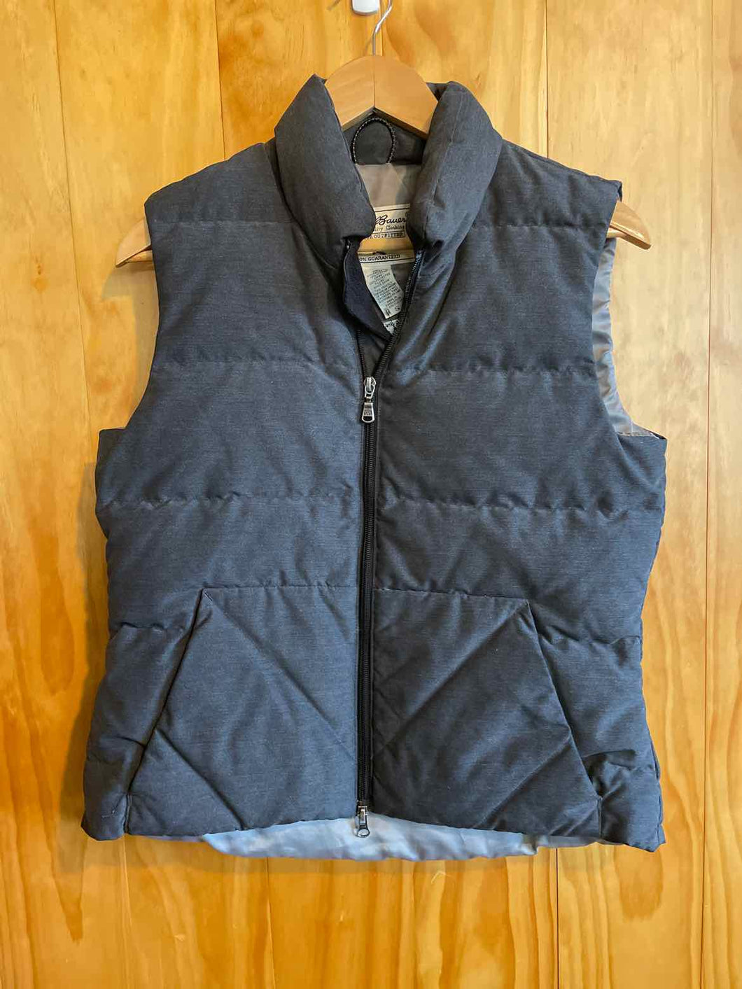 Size S Eddie Bauer Men's Vest