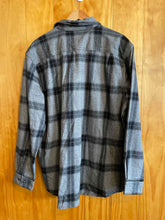 Load image into Gallery viewer, Size Large Carhartt Men's Flannel
