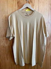 Load image into Gallery viewer, Size TXL Eddie Bauer Men's Short Sleeve Shirt
