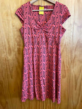 Load image into Gallery viewer, Size S Toad &amp; Co Orange Dress
