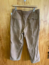 Load image into Gallery viewer, Size 38x30 Duluth Trading Co. Men&#39;s Jeans
