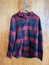 Load image into Gallery viewer, Size Large Kuhl Men's Flannel
