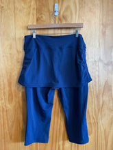 Load image into Gallery viewer, Size X-Large Coolibar Navy Women&#39;s Leggings
