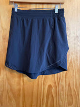 Load image into Gallery viewer, Size Unknown Lululemon Black Women's Shorts
