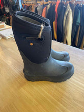 Load image into Gallery viewer, Unisex Bogs Boots
