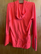 Load image into Gallery viewer, Women Size Large Saucony Orange Women's Light Jacket
