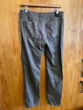 Load image into Gallery viewer, Size 34 Prana Men&#39;s Pants
