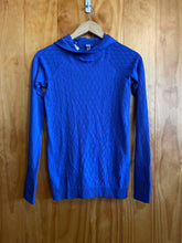 Load image into Gallery viewer, Size 4 Lululemon Purple Women's Long Sleeve Shirt
