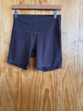 Load image into Gallery viewer, Size 8 Lululemon Brown Women's Shorts
