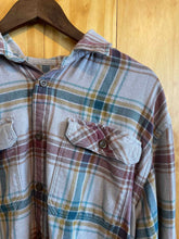 Load image into Gallery viewer, Size Large Patagonia Men's Flannel
