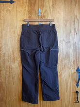 Load image into Gallery viewer, Size 6 Duluth Trading Brown Women&#39;s Pants
