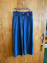 Load image into Gallery viewer, Size Medium Edikted Blue Women&#39;s Jeans
