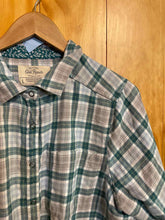 Load image into Gallery viewer, Size L Old Ranch Grey Women&#39;s Flannel

