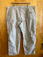Load image into Gallery viewer, Size 46x32 Carhartt Men's Pants

