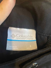 Load image into Gallery viewer, Size 8 Columbia Black Women's Zip-off Hiking Pants
