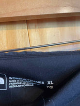 Load image into Gallery viewer, Size XL The North Face Black Women's Shorts
