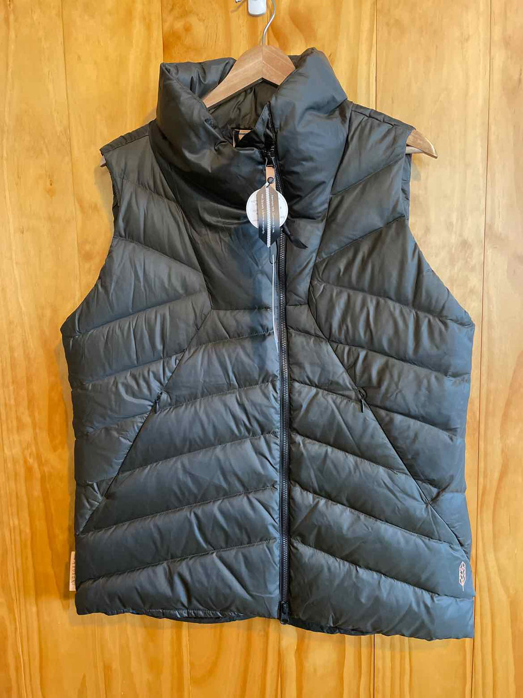 Size XL Indygena Green Women's Vest