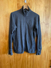 Load image into Gallery viewer, Size Large Icebreaker Grey Women's Long Sleeve Shirt
