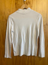 Load image into Gallery viewer, Size Medium White Stag White Women's Long Sleeve Shirt
