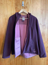 Load image into Gallery viewer, Women Size X-Large Avalanche Purple Women's Light Jacket
