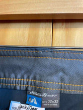 Load image into Gallery viewer, Size 32X32 Eddie Bauer Men's Hiking Pants
