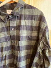 Load image into Gallery viewer, Size XXL LL Bean Men's Flannel
