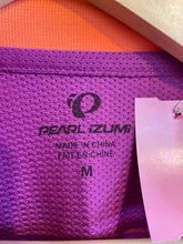 Load image into Gallery viewer, Size M Pearl Izumi Purple Women's Short Sleeve Shirt
