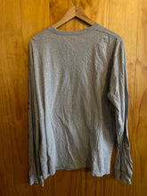 Load image into Gallery viewer, Size XL The North Face Men's Long Sleeve Shirt
