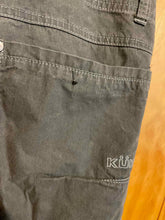 Load image into Gallery viewer, Size 40x30 Kuhl Men&#39;s Pants
