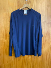 Load image into Gallery viewer, Size L Patagonia Men&#39;s Long Sleeve Shirt
