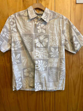Load image into Gallery viewer, Cova Men's Short Sleeve Shirt
