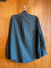 Load image into Gallery viewer, Size Medium L.L. Bean Men&#39;s Long Sleeve Shirt
