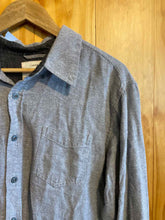 Load image into Gallery viewer, Size XL Weatherproof Men's Flannel
