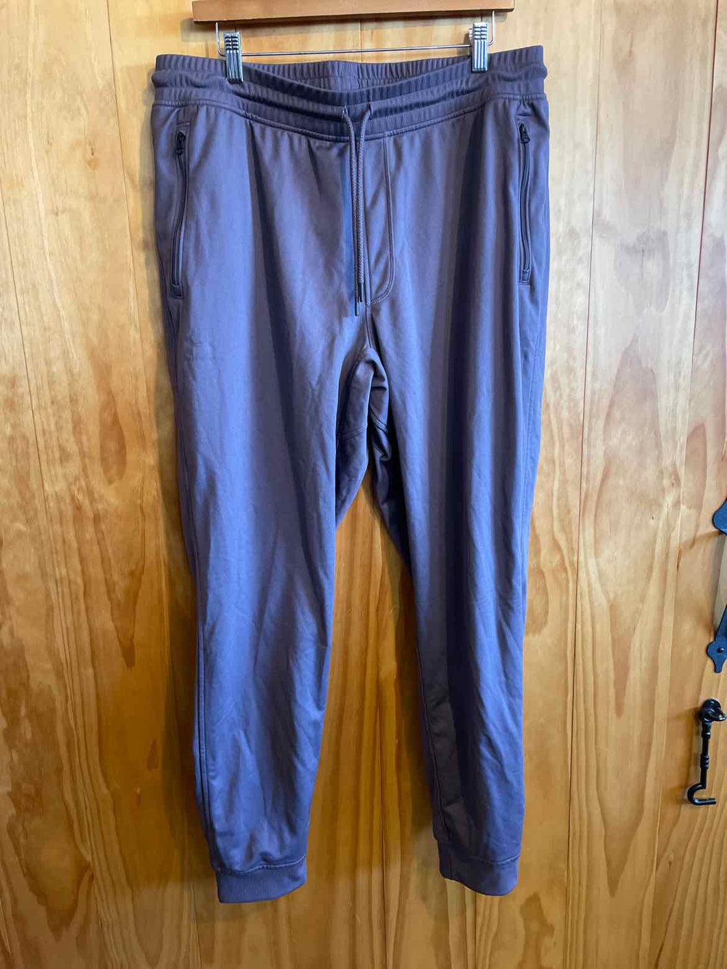 Size XL Under Armour Purple Women's Sweatpants