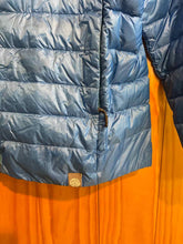 Load image into Gallery viewer, Women Size Unknown REI Blue Women&#39;s Light Jacket
