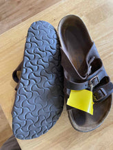 Load image into Gallery viewer, Shoe Size 38 Birkenstock Brown Sandals
